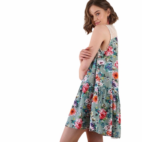 SALE NWT Umgee Boutique Floral Dress S M L - Picture 4 of 6